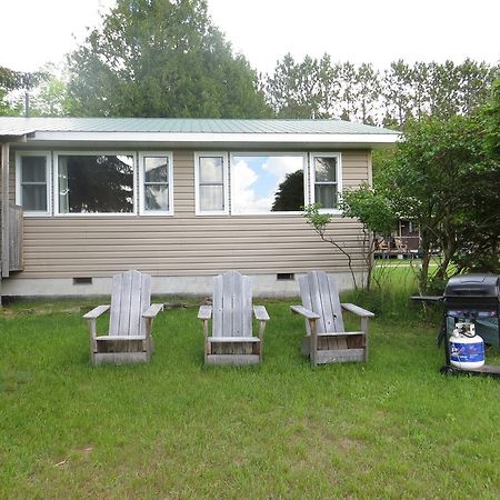 Bondi Village Cottage Resort Lake of Bays المظهر الخارجي الصورة