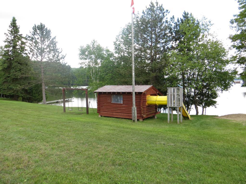 Bondi Village Cottage Resort Lake of Bays المظهر الخارجي الصورة