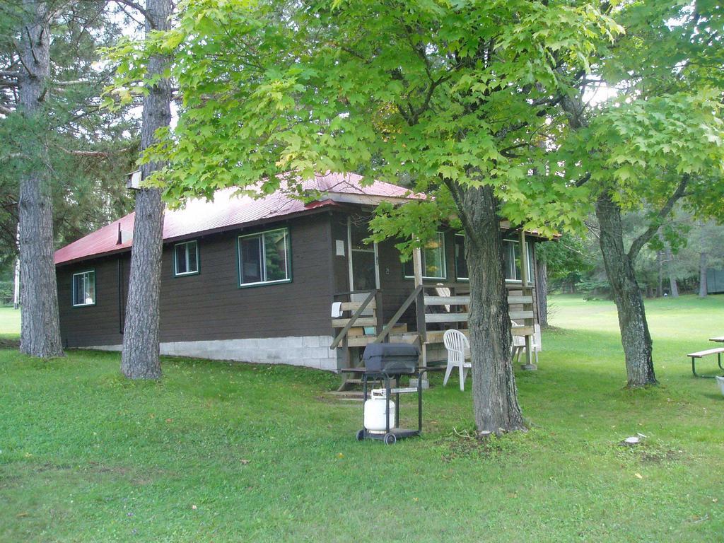 Bondi Village Cottage Resort Lake of Bays المظهر الخارجي الصورة